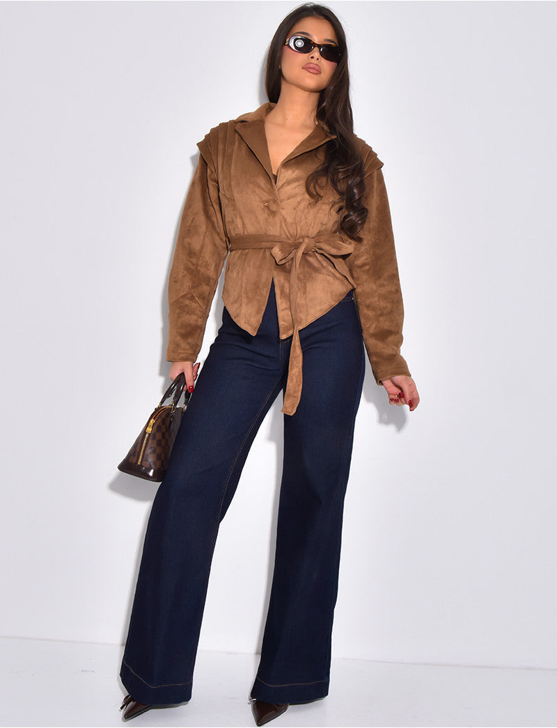 Veste courte effet daim camel à ceinture nouée